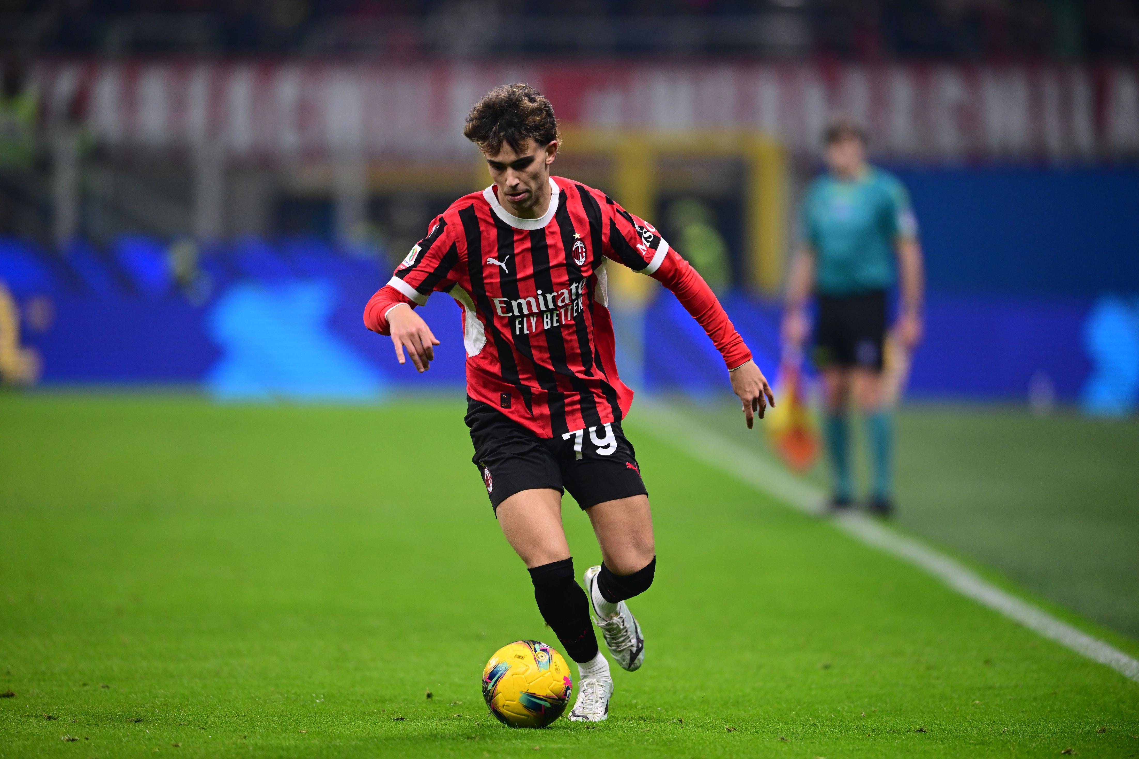 赛前费耶诺德复出首秀：足总杯节点到来，压力陡增，更衣室氛围转暖